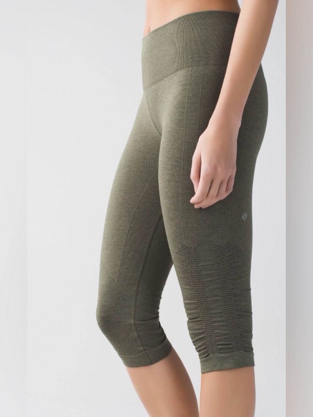 lululemon in the flow crop 2 Cropped Capris